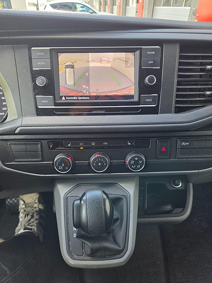Volkswagen Transporter 22 of 26