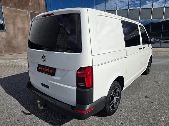 Volkswagen Transporter 9 of 26