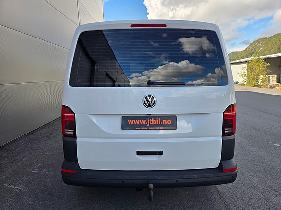 Volkswagen Transporter 12 of 26