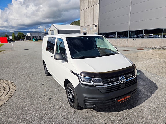 Volkswagen Transporter 4 of 26