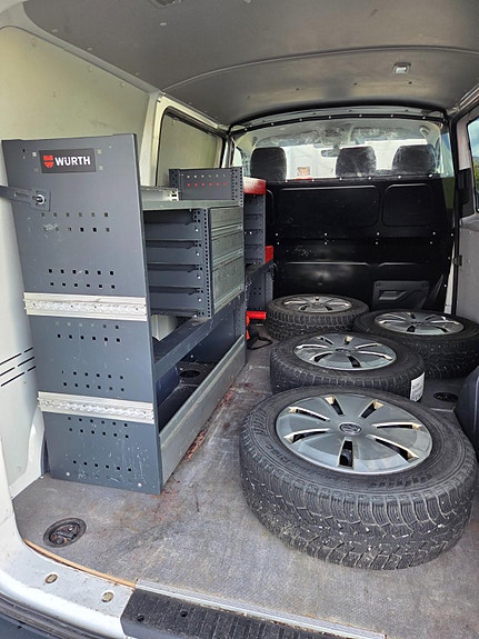 Volkswagen Transporter 15 of 26