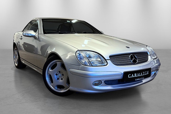Mercedes-Benz SLK200 24 of 30