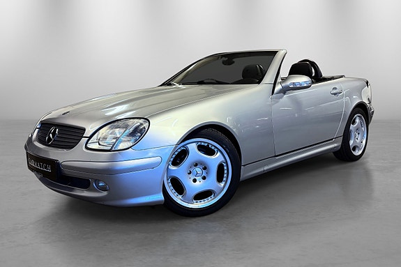Mercedes-Benz SLK200 16 of 30