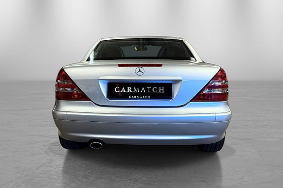 Mercedes-Benz SLK200 11 of 30