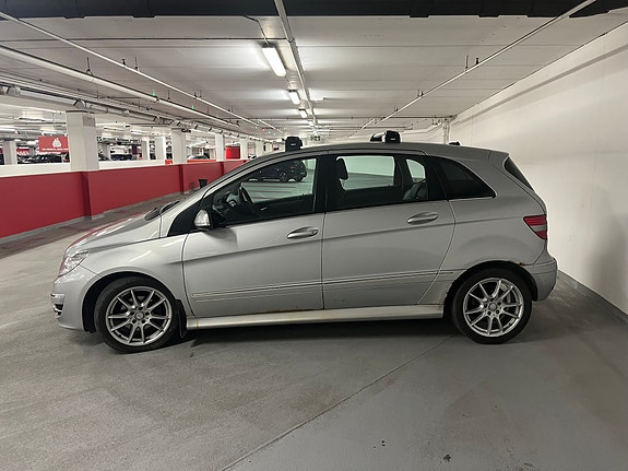 Mercedes-Benz B180 d 6 of 20