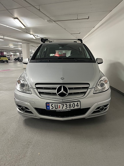 Mercedes-Benz B180 d 3 of 20