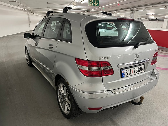 Mercedes-Benz B180 d 18 of 20