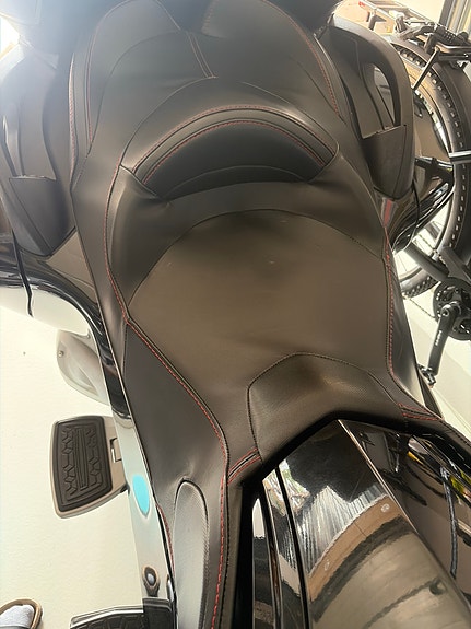 Bombardier CAN-AM Spyder 7 of 18