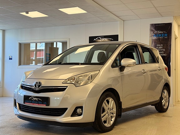 Toyota Verso-S 5 of 30