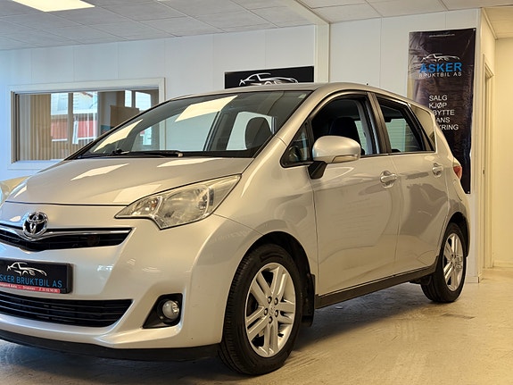 Toyota Verso-S 6 of 30