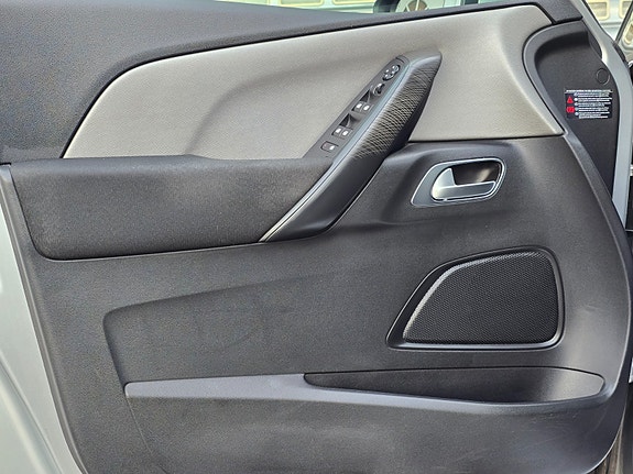 Citroen Grand C4 Picasso 16 of 30