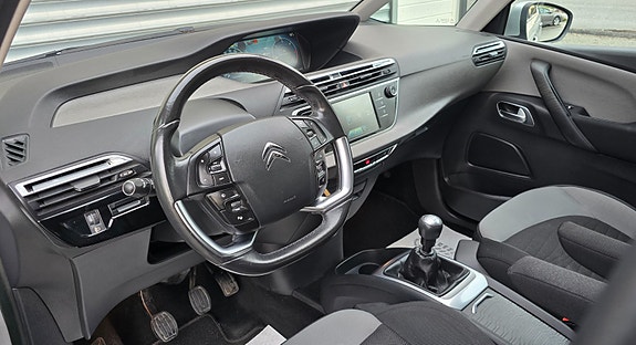 Citroen Grand C4 Picasso 13 of 30