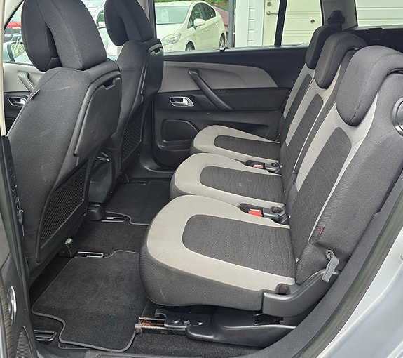 Citroen Grand C4 Picasso 20 of 30