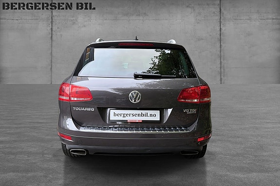 Volkswagen Touareg 5 of 10