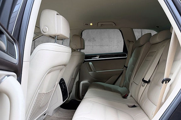 Volkswagen Touareg 10 of 10