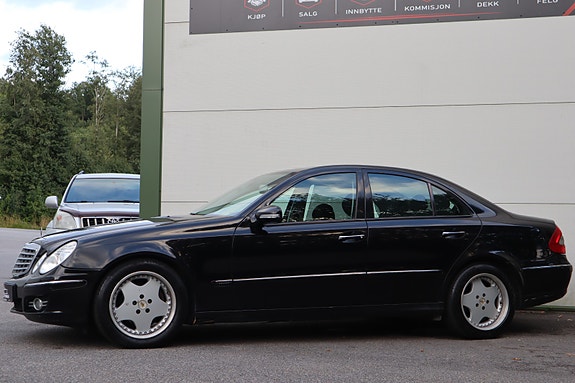 Mercedes-Benz E220 4 of 29