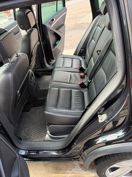 Volkswagen Tiguan 11 of 30