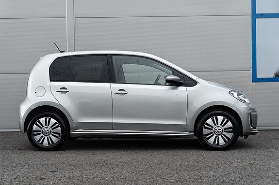 Volkswagen UP! 4 of 13