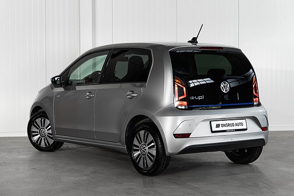 Volkswagen UP! 6 of 13