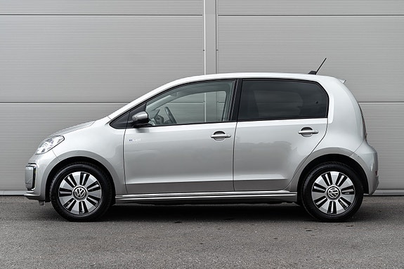 Volkswagen UP! 2 of 13
