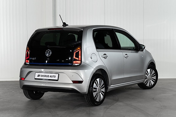 Volkswagen UP! 7 of 13