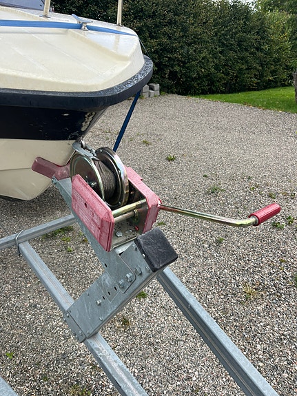 Nidelv 18 m/ Volvo Penta AQ145 og Gaupen B2024 tandemhenger – rep.objekt 2 of 11