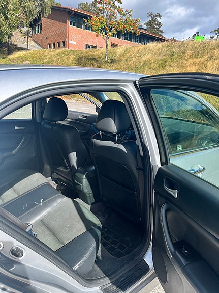 Honda Accord 13 of 16