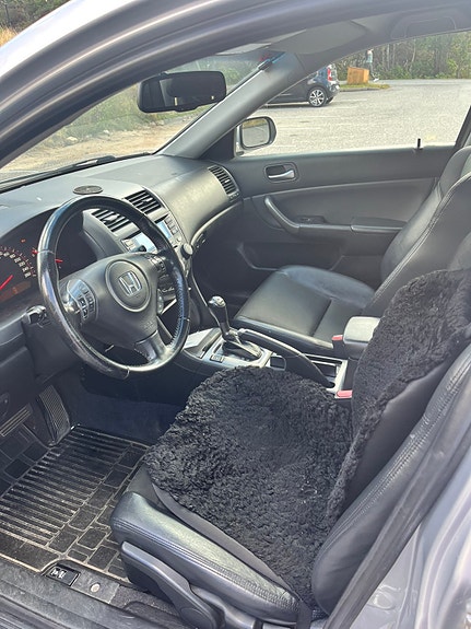 Honda Accord 12 of 16