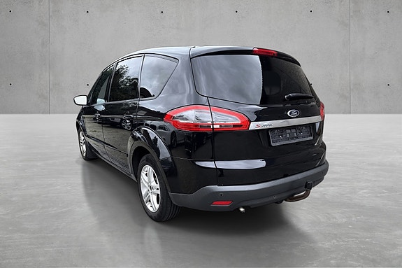 Ford S-MAX 5 of 14