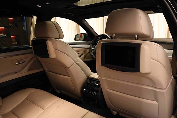 BMW 535i 13 of 30