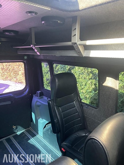 Ford Transit 7 of 14