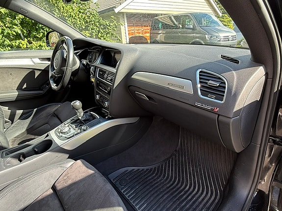 Audi A4 allroad 7 of 12