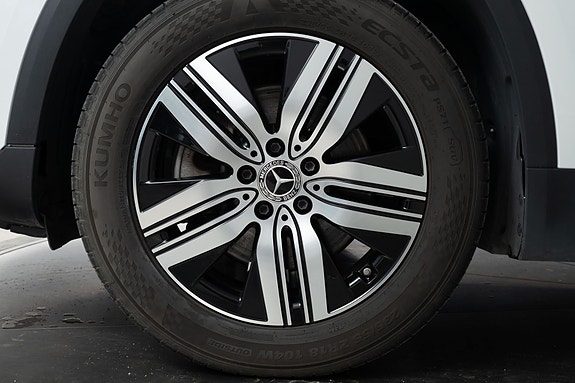 Mercedes-Benz EQA300 5 of 30