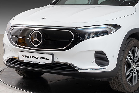 Mercedes-Benz EQA300 4 of 30