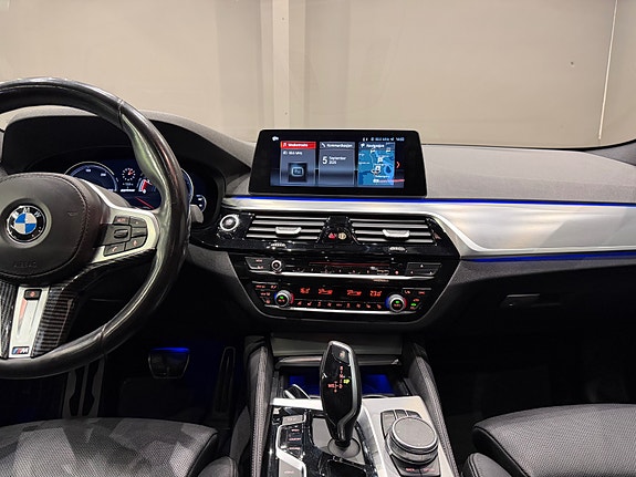 BMW 530e 25 of 30