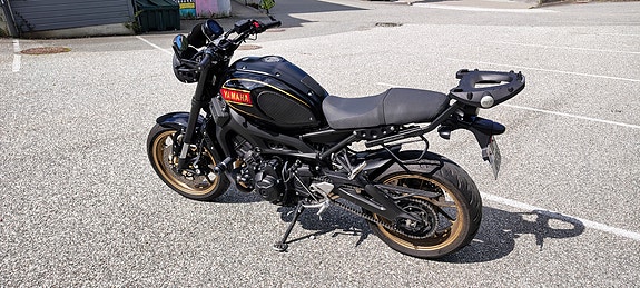 Yamaha XSR 900 80black 7 of 7