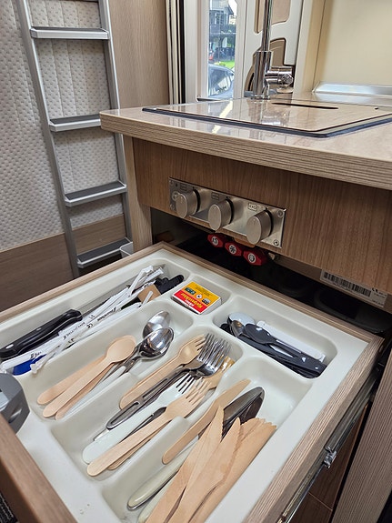 Bürstner 440tk Averso plus 16 of 30