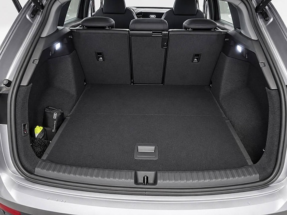 Audi Q4 e-tron 8 of 16
