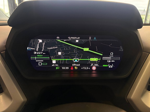 Audi Q4 e-tron 11 of 16
