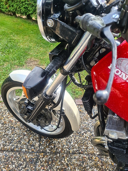 Honda CBX 550F 13 of 17
