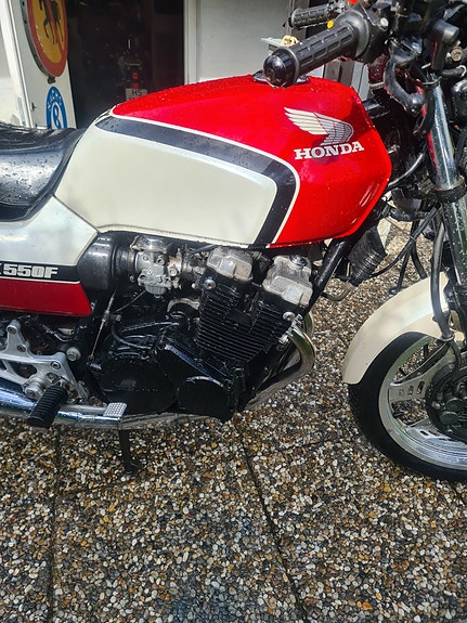 Honda CBX 550F 11 of 17
