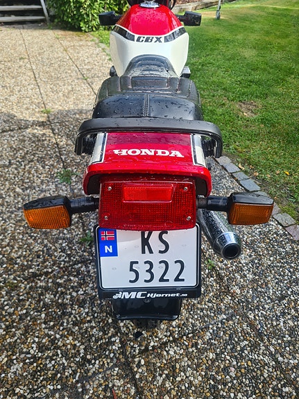 Honda CBX 550F 15 of 17