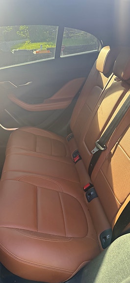 Jaguar I-PACE 9 of 9