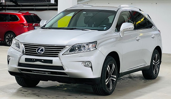 Lexus RX450h 24 of 30