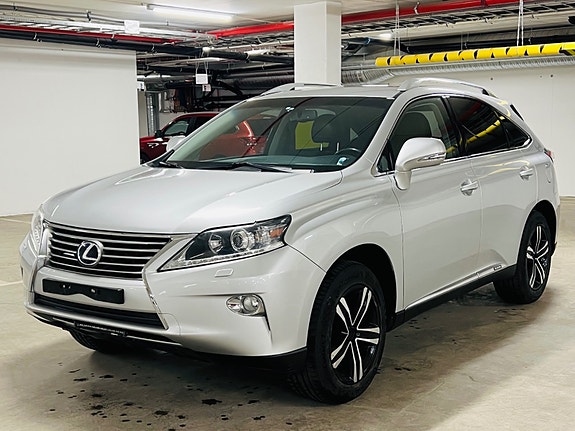 Lexus RX450h 25 of 30