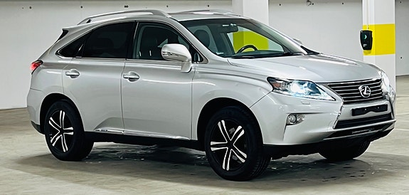 Lexus RX450h 11 of 30