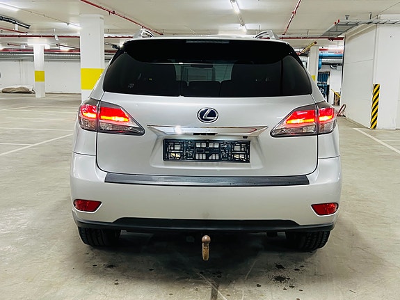 Lexus RX450h 16 of 30