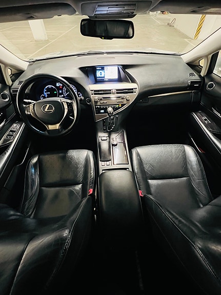 Lexus RX450h 28 of 30
