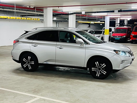 Lexus RX450h 13 of 30