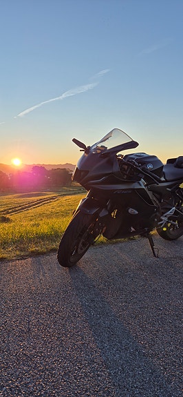 Yamaha YZF-R 125 8 of 11